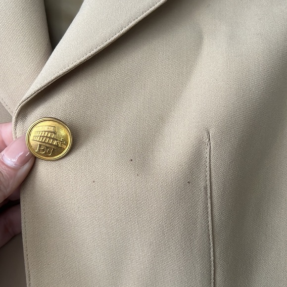 ESCADA wool blazer- beige with gold buttons- Vintage - Picture 10 of 12